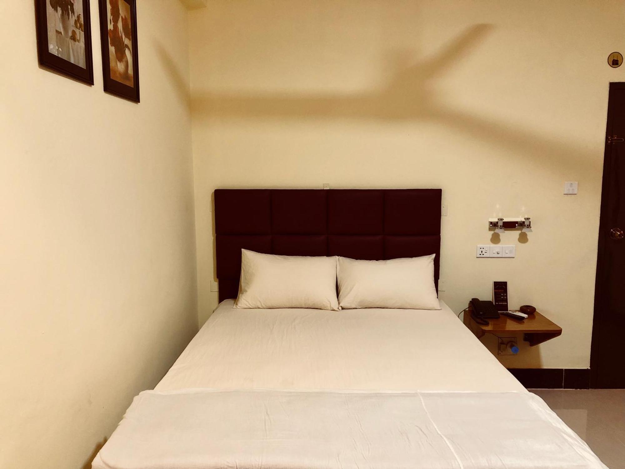 Q Palace Hotel Comilla Exterior photo